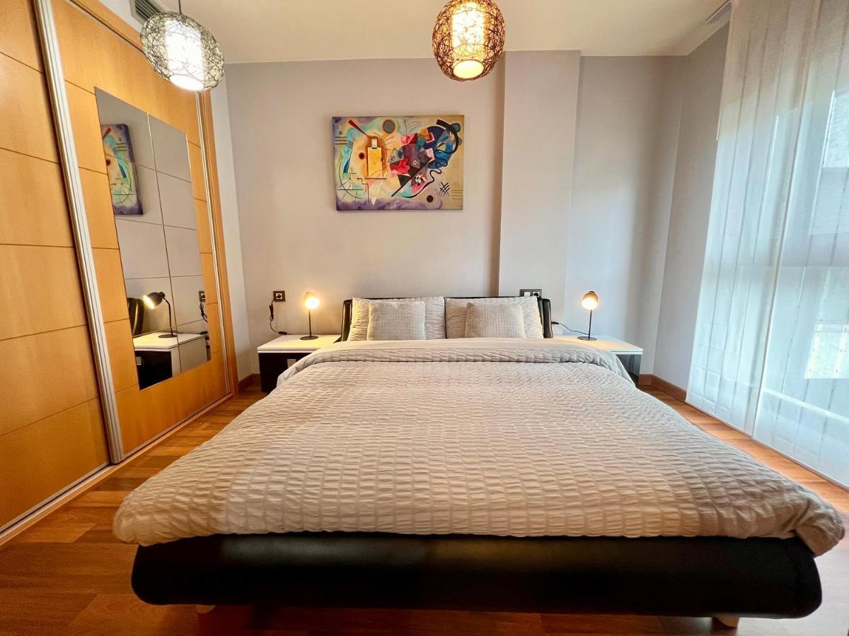 Apartment El Estrecho Close To Center With Parking And Pool Algeciras Zewnętrze zdjęcie